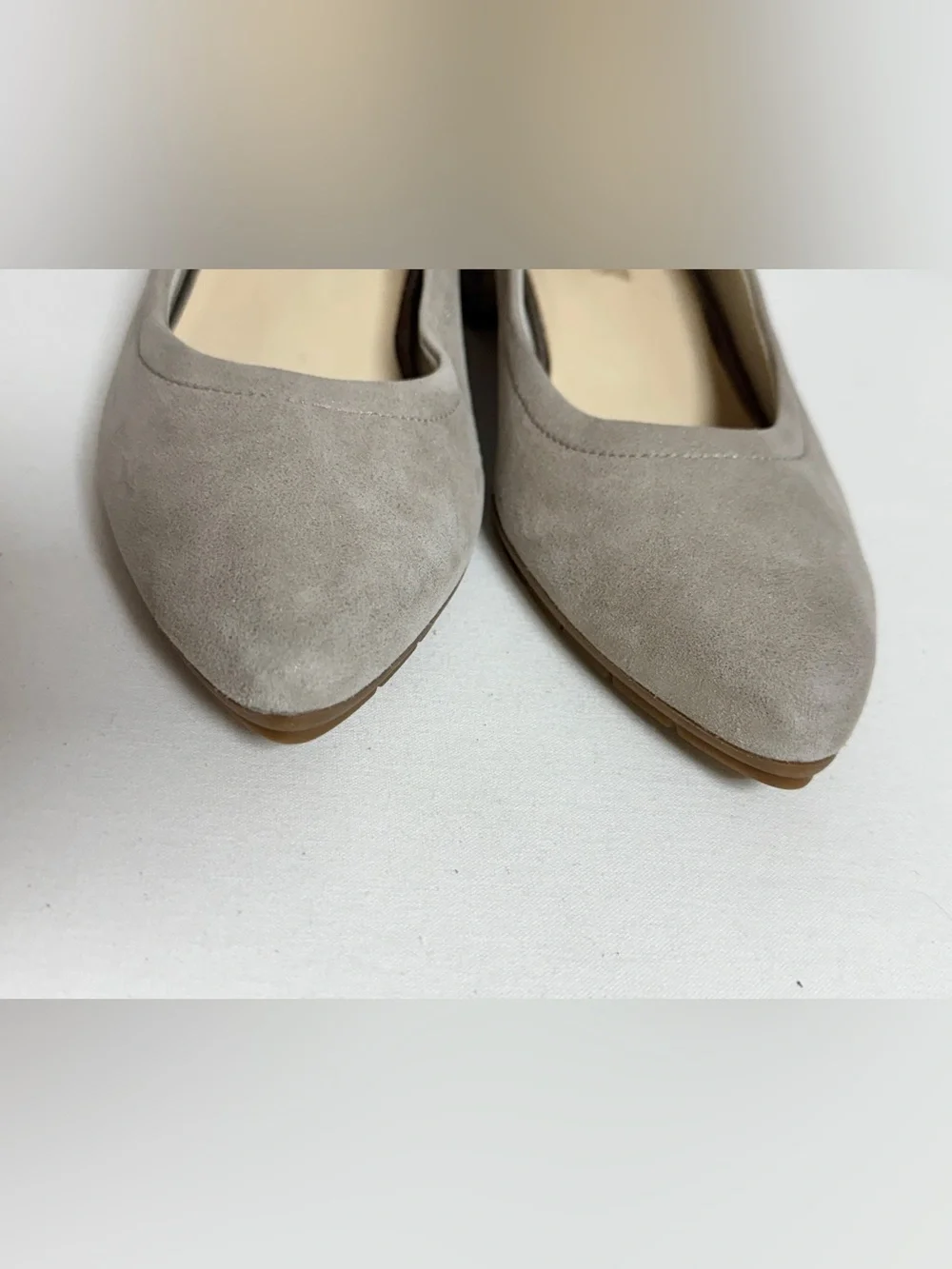 Paul Green Yvette Low Heel Pumps in Cashemire Metallic Suede